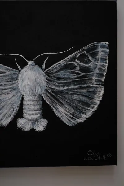 “Silkworm Moth” painting by Olesia Shelkovenko