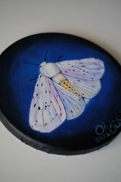 Pintura «Hyphantria cunea» de Olesia Shelkovenko